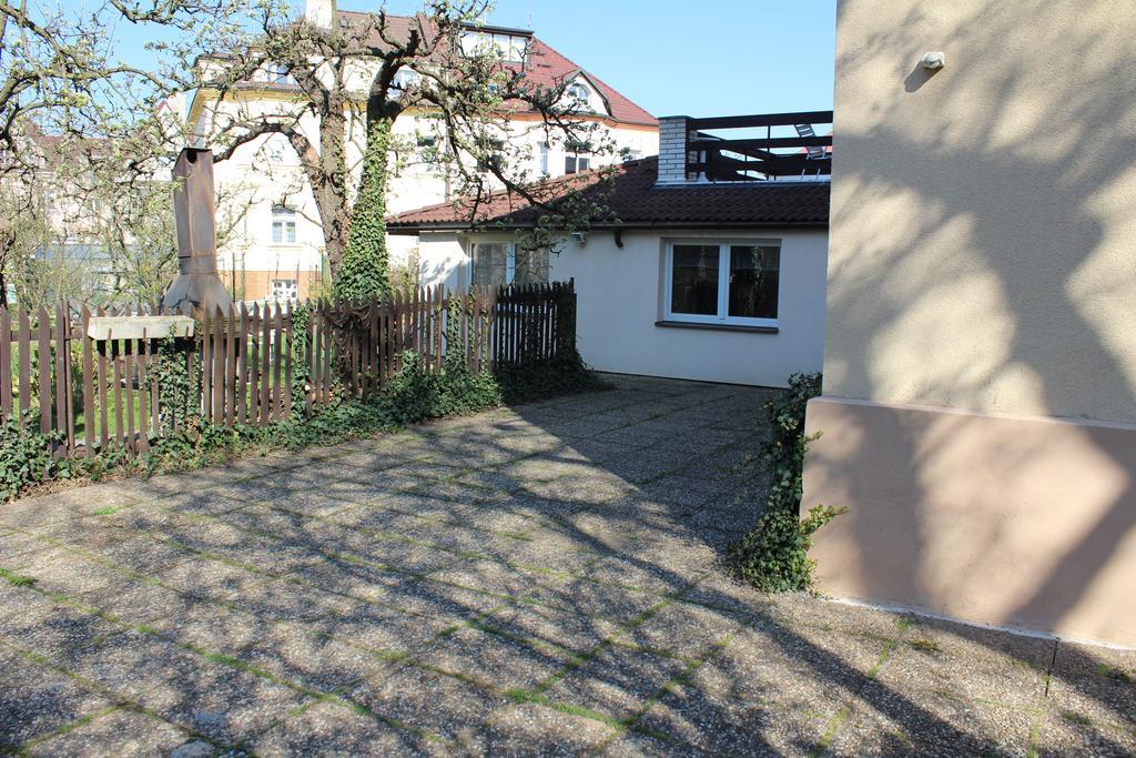 Pension Hanspaulka Prague Exterior photo